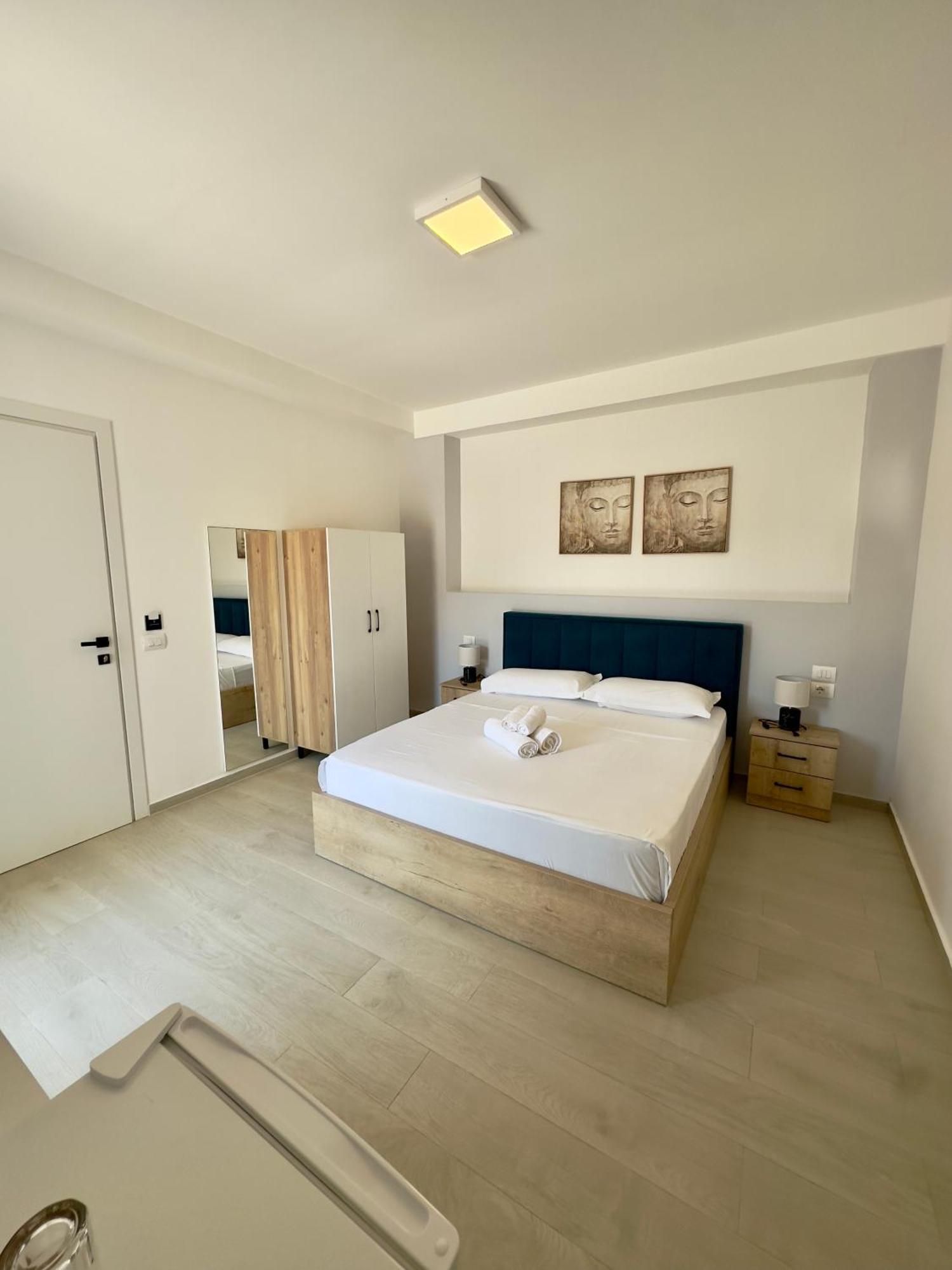 Twins Guest house *